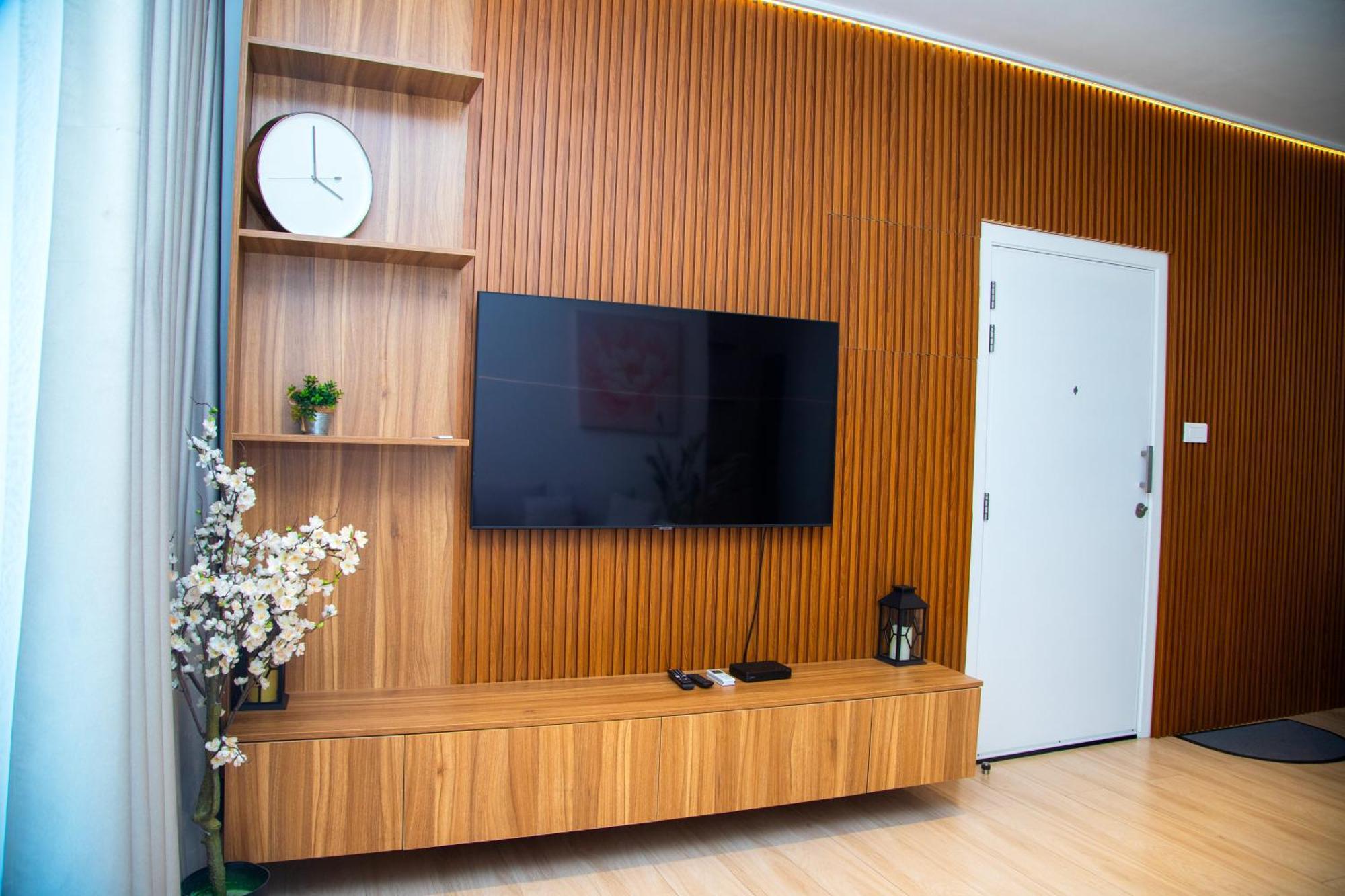 The Pavilion 1Bdr Luxury Apt Аккра Экстерьер фото